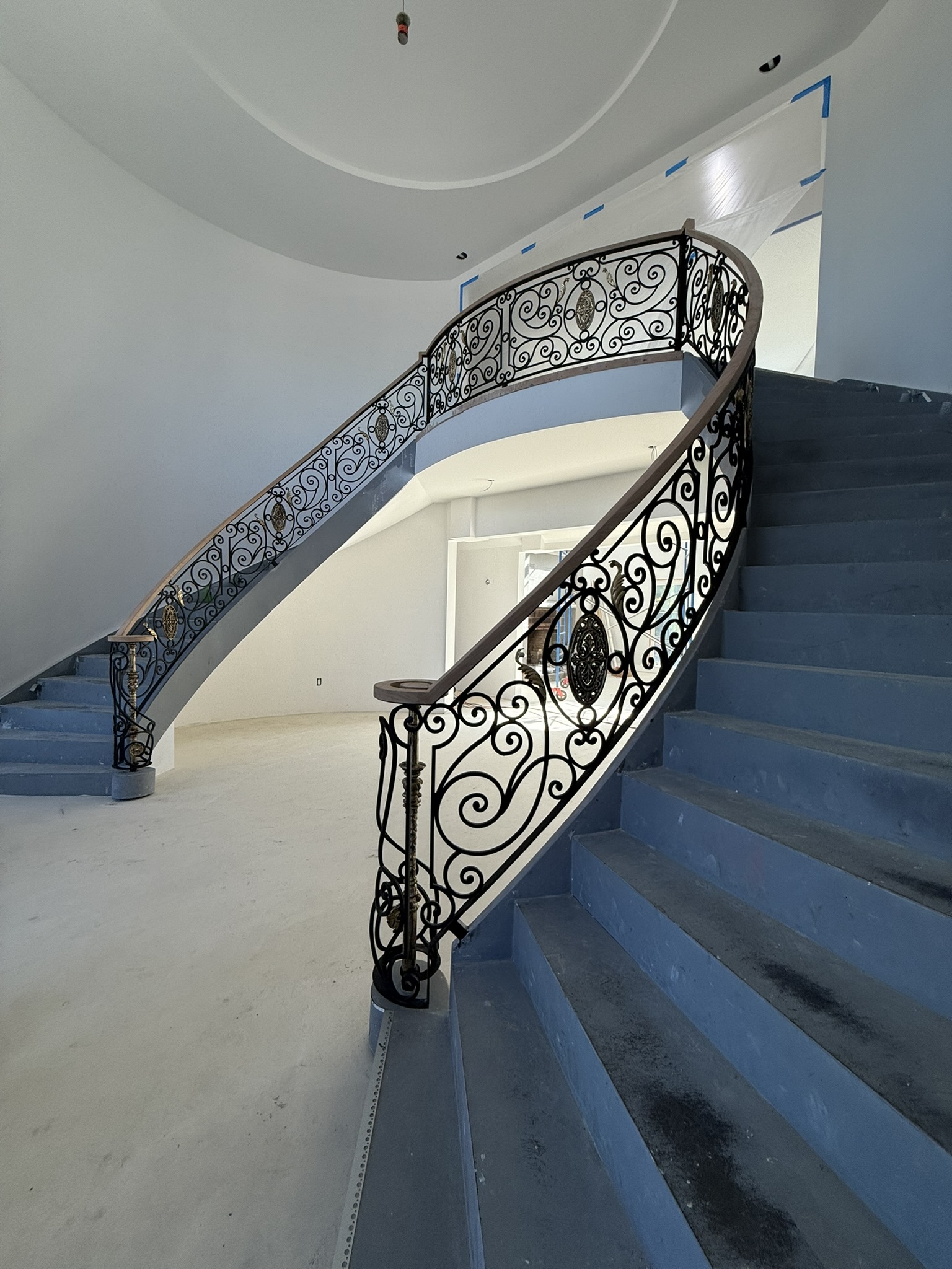 The Medallion Scrollwork Staircase — photo 8